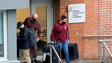 Ambasada SUA la Moscova își reduce serviciile consulare. Care este motivul