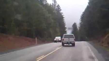 VIDEO: Cum s-a încheiat cursa în zigzag a unui american care s-a urcat beat la volan