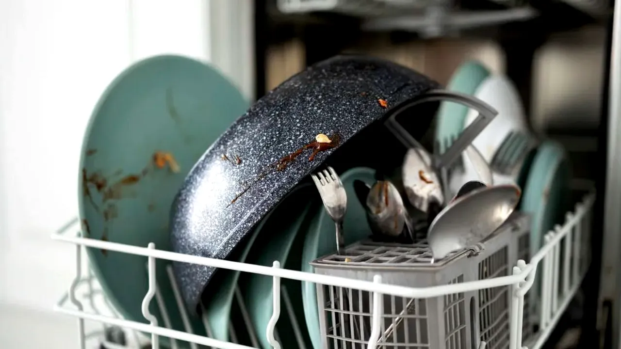 Obiectul pe care nu trebuie să-l cureți niciodată în mașina de spălat vase
