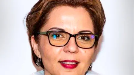 INTERVIU | Adina Sădeanu, scenarista serialului „Spy/Master”: „M-a fascinat toată drama umană din spatele fugii generalului Pacepa”