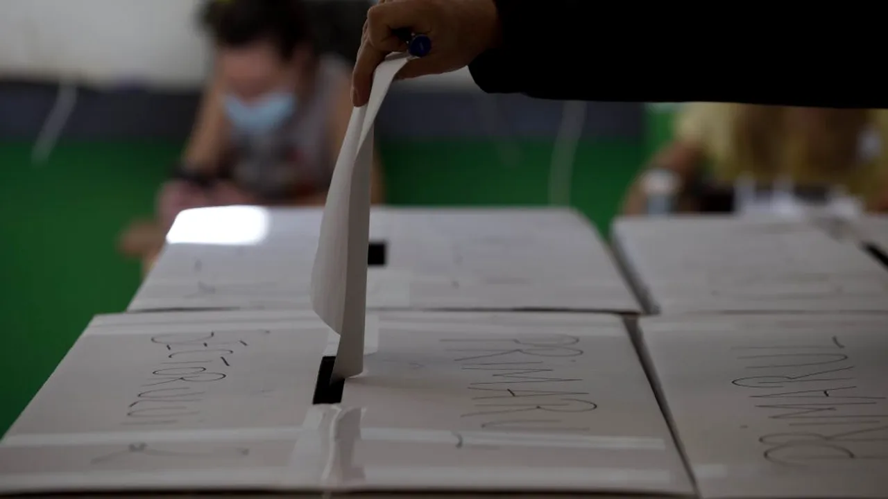 Demisii la vârf în USR și PLUS. Județul în care Alianța a înregistrat „rezultate proaste”