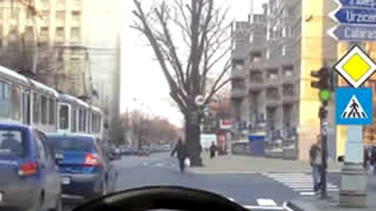 Chestionare auto. Cum veți proceda daca intenționați să schimbați direcția de mers spre dreapta?