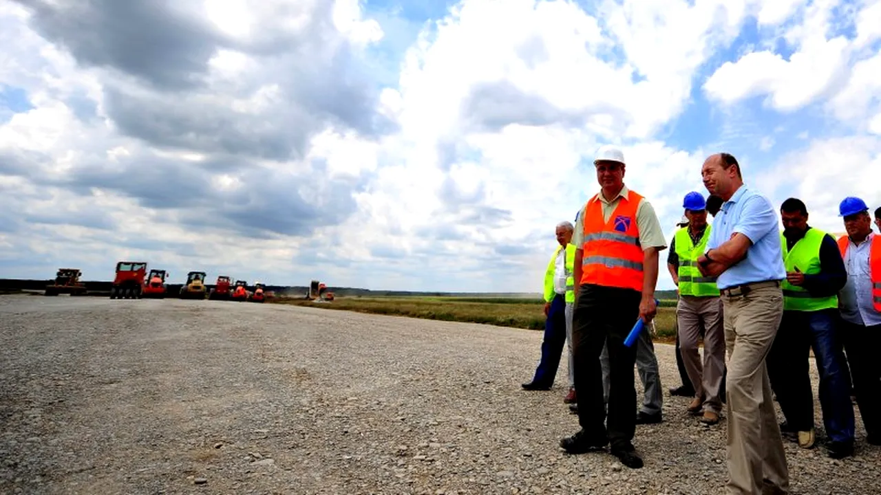 Băsescu ia la inspectat șantierul autostrăzii Nădlac-Arad: 