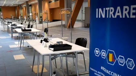 Declarația pe proprie răspundere, obligatorie pentru cei care se vaccinează noaptea în București. De unde poate fi descărcată pe telefon și completată într-un minut