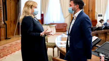 Anca Dragu: Sute de tone de gunoaie sunt arse ilegal zilnic la marginile oraşelor. E un atentat la sănătatea publică