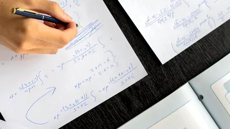 Simularea examenului de BACALAUREAT 2024. 146.000 de elevi iau parte la testare