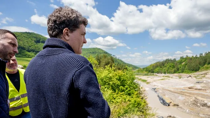 Nicușor Dan: „România are un deficit de diguri în zone despre care se știe că sunt inundabile”