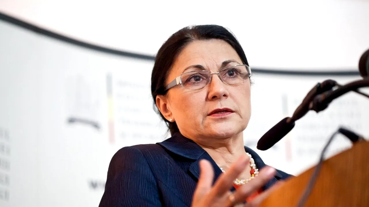REZULTATE BACALAUREAT 2012. Ecaterina Andronescu: „Vinovații pentru care s-a ajuns aici sunt alții