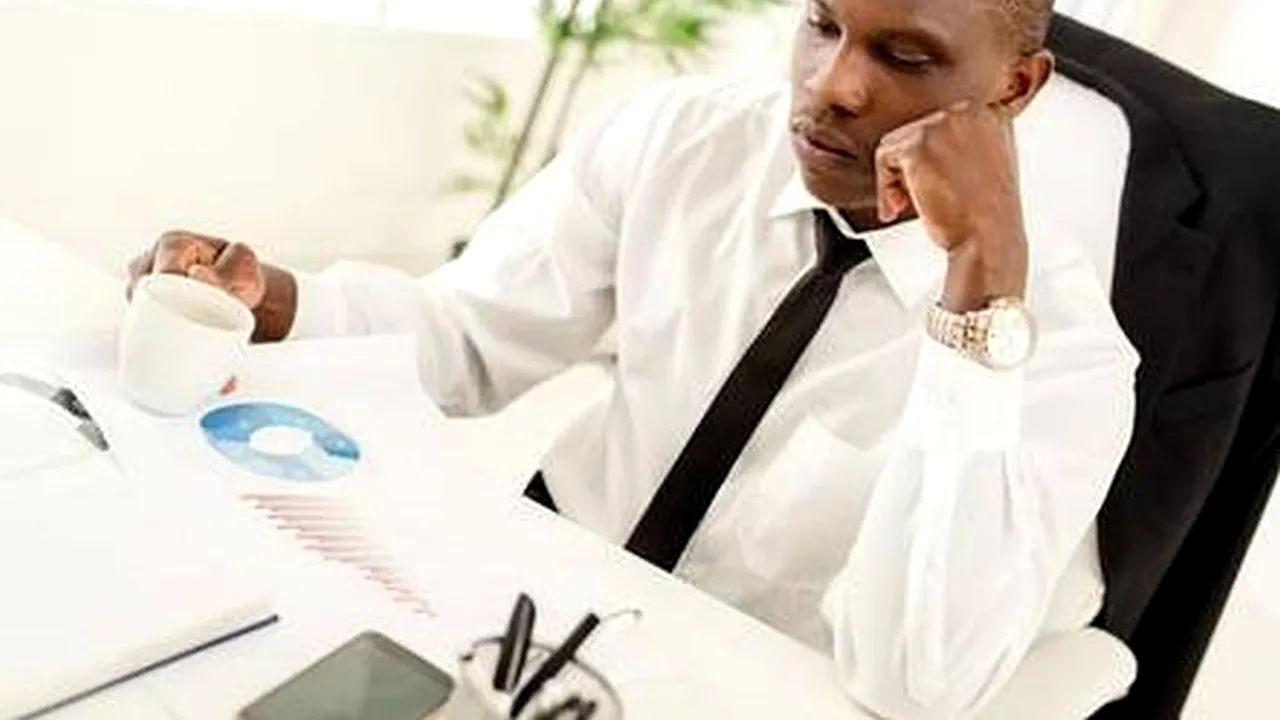 O pensionară a fost păcălită de un nigerian din Capitală, care se dădea drept „investitor străin