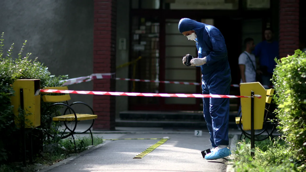 Tânăra din Deva ucisă de soțul ei făcuse o sesizare la Poliție, însă a retras-o. Bărbatul a strangulat-o, apoi s-a sinucis.