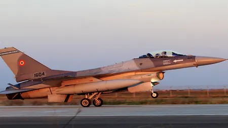 VIDEO. Aeronavele MIG 21 și F16, în misiune. Comandantul Bazei 86 Aeriană Borcea: „Vom continua instruirea pentru a putea face față în orice situație”