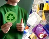 Un bărbat și-a dat demisia de la job pentru a colecta și recicla ambalaje. Câți bani câștigă într-o singură zi: „Mănânc zilnic la restaurant”