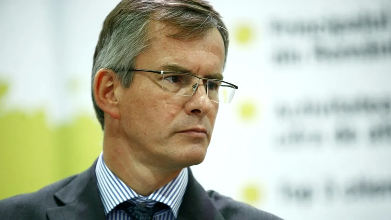 PRO și CONTRA majorării taxei auto, la dezbaterea pe timbrul de mediu. Jerome Olive, director general Renault: România va ajunge coșul de gunoi al Europei