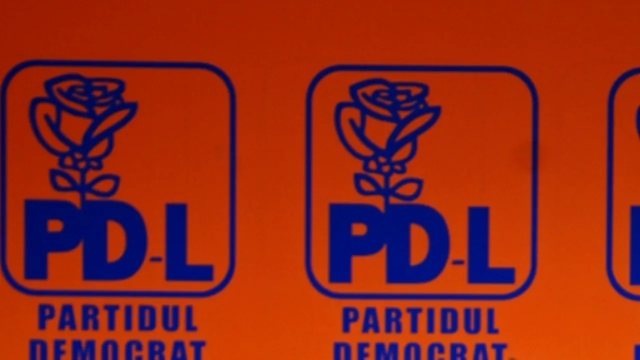 Primarii PDL sunt obligați să restituie până vineri banii primiți de la Ungureanu și necheltuiți