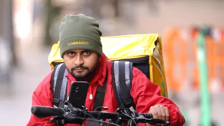 Ce i-a cerut un livrator din Sri Lanka unui client care a comandat mâncare. Clientul a crezut că nu aude bine