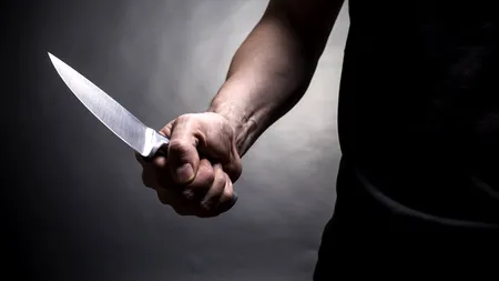 Român înjunghiat de un irakian în Austria. Agresorul susține că nu își amintește nimic