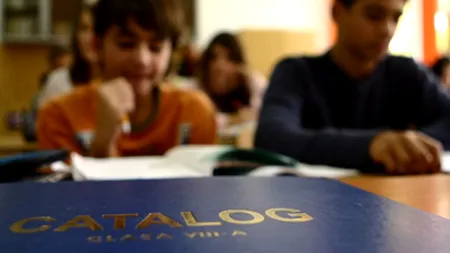 Un elev român din cinci părăsește timpuriu școala, nivel dublu față de media UE