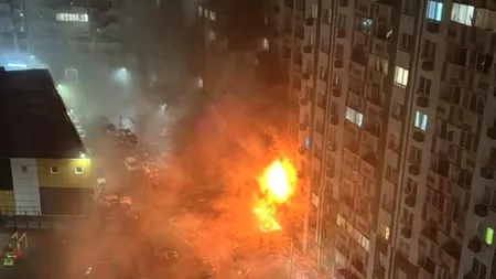 Explozie într-un bloc din orașul rusesc Tver după un atac cu drone. Șapte persoane au fost rănite. Locatarii, evacuați de urgență