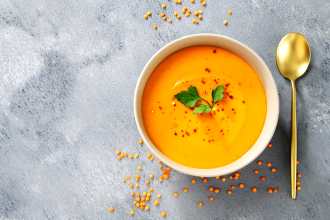Supa cremă de linte. Sursa Foto: Shutterstock