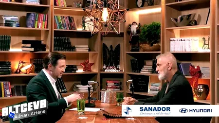 Minunile trăite de Damian Drăghici pe Muntele Athos: „Când mergi pe munte, parcă cineva îți oprește creierul. Este o liniște și ești doar în suflet”