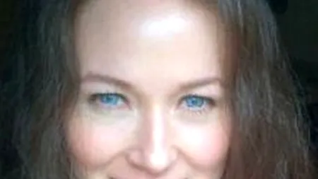 Schimbarea de look a unei cântărețe naște controverse în SUA