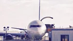 Incident pe Aeroportul Otopeni. O pistă a fost închisă din cauza unei șurubelnițe