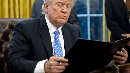 Donald Trump închide granițele SUA pentru cetățenii din 7 state musulmane, inclusiv refugiații sirieni: „Nu îi vrem aici