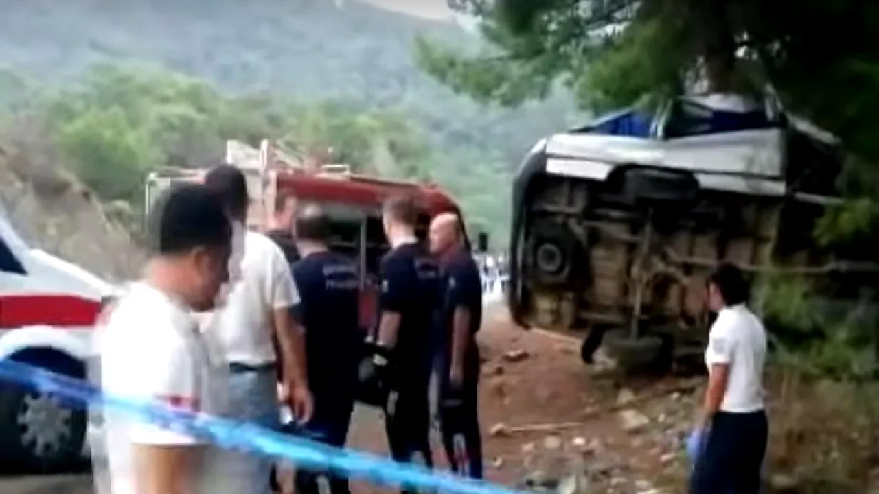 O familie de români A MURIT într-un GRAV accident rutier în Turcia. Printre victime se numără un candidat la primărie