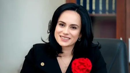 NUNTA verii in politică. Simona Bucura Oprescu, NAȘĂ la nunta fiului primarului din Lerești