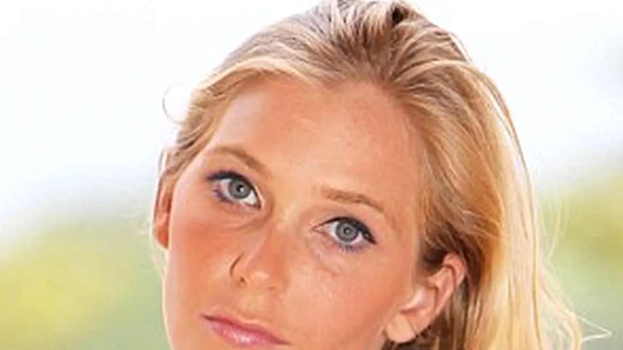 Tânăra care ar fi fost abuzată de Prințul Andrew pe vremea când era minoră povestește totul. „Am participat la orgiile lui