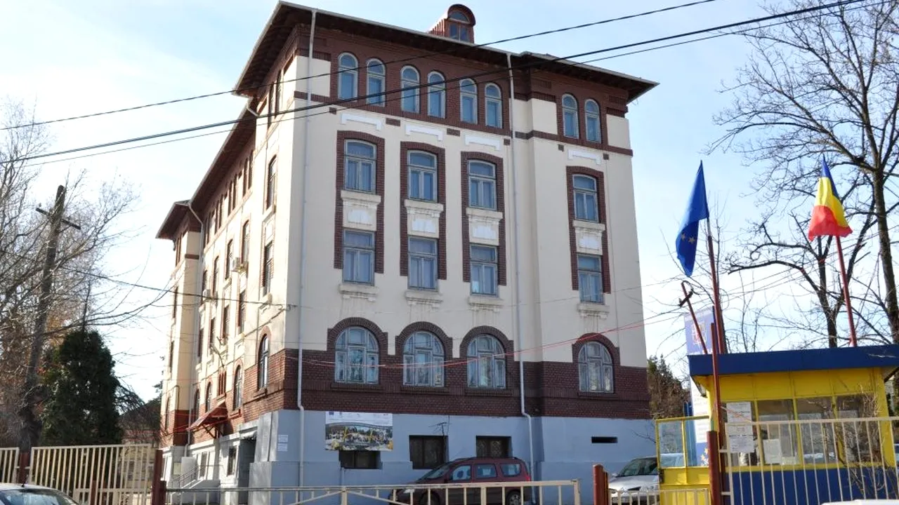 Administratora de patrimoniu de la Liceul Tehnologic Carol I din Iași, trimisă în judecată pentru „purtare abuzivă”. Ce s-a întâmplat