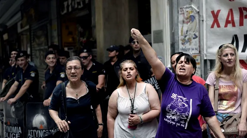 Cum au devenit sute de femei de serviciu din Grecia un simbol al mișcării antiausteritate