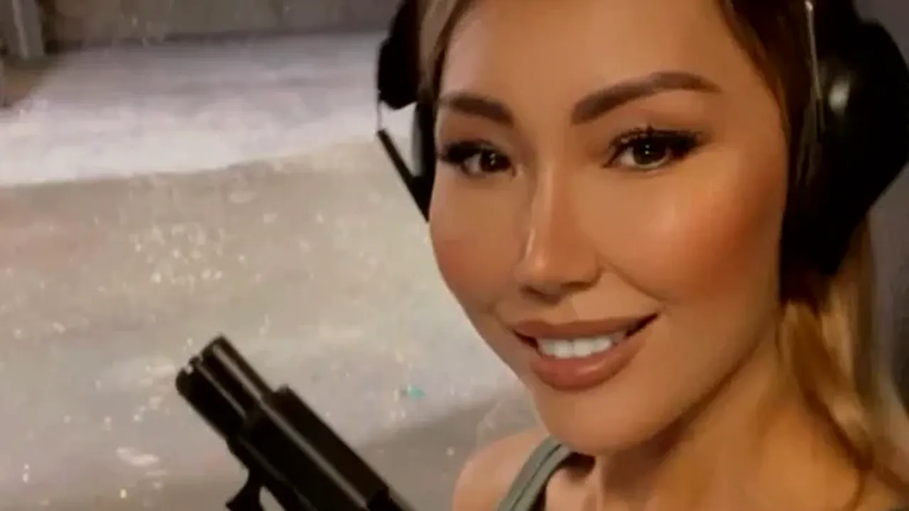 China și Rusia au început un război sexual împotriva SUA. Spioane antrenate se căsătoresc cu IT-iști americani pentru a extrage informații secrete