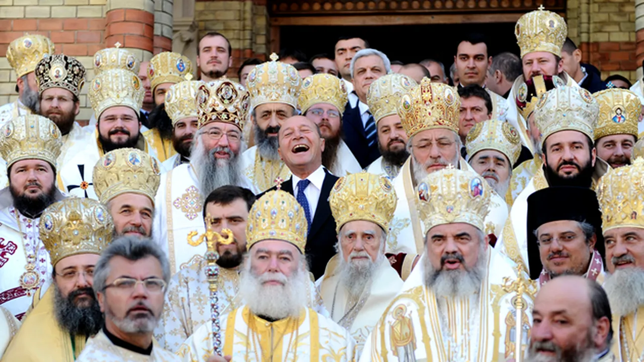 Băsescu: Experiența acumulată de BOR sub păstorirea PF Daniel, un bun pentru societate