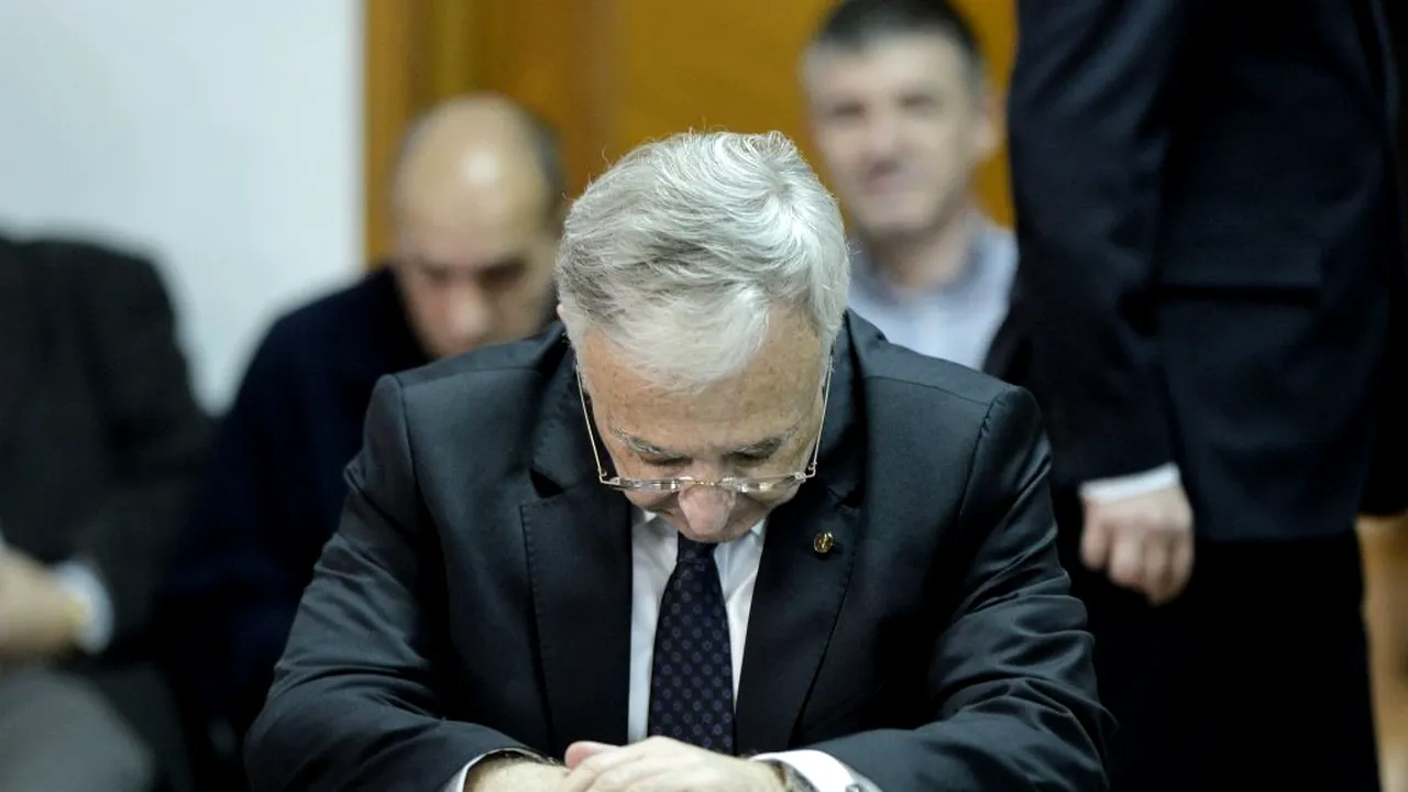SOLICITARE. Ziare.com: CNSAS cere Curții de Apel să constate că Mugur Isărescu a fost colaborator al Securității