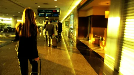 Experiența umilitoare trăită de un cuplu de turiști ROMÂNI care plănuiau o vacanță în Mexic: Suntem tratați ca niște infractori