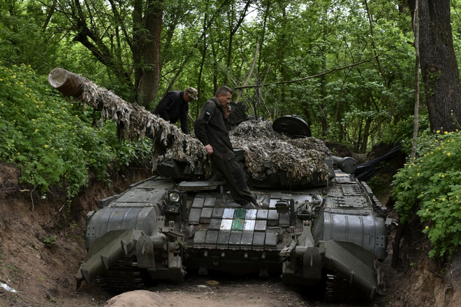 Tanc ucrainean de fabricație sovietică. Sursa Foto: Profimedia 