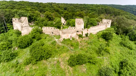 Cetatea Țărănească Saschiz se DESCHIDE după un deceniu de lucrări