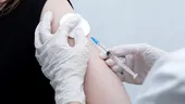 Despăbugire în premieră pentru familia unui bărbat mort din cauza vaccinului anti-COVID-19. Care este suma primită