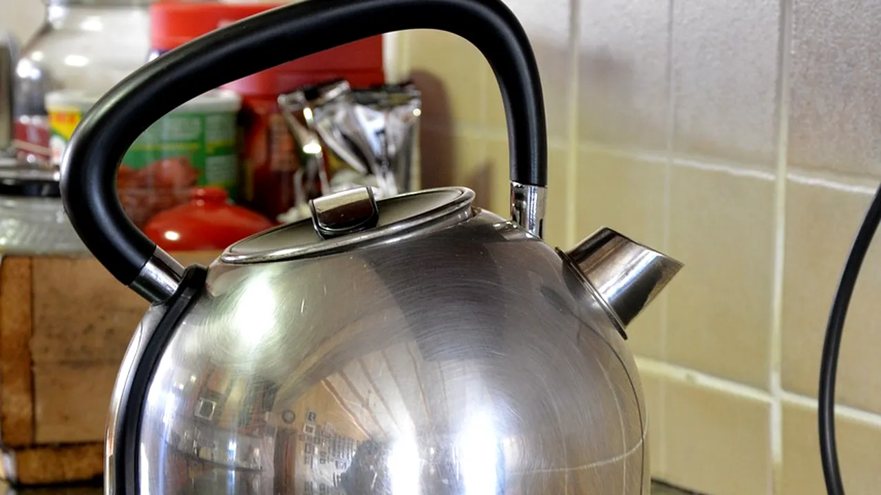 Cele 7 electrocasnice pe care trebuie să le arunci la gunoi. Au consum ridicat și sunt inutile!