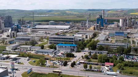 8 ȘTIRI DE LA ORA 8. Explozie urmată de un incendiu la Azomureș