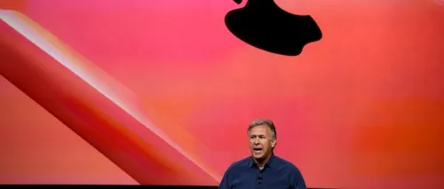 Apple pregătește iPhone-uri de dimensiuni mari, cu ecran curbat