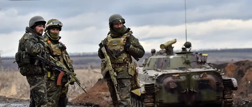 Civilii din Ucraina se pregătesc pentru război în baze de antrenament. „Dacă vin aici, îmi voi apăra patria