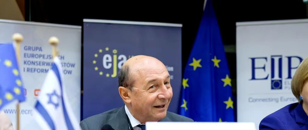 POLITICĂ. Băsescu îi face agenda lui Iohannis! Ce teme a primit președintele. România este în mare pericol!