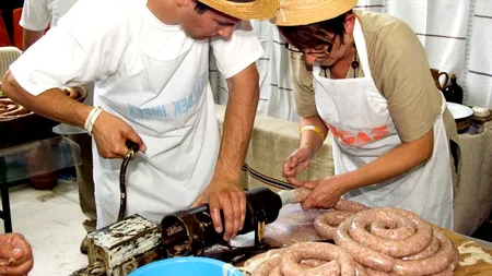 REȚETĂ LEBĂR DE CRĂCIUN. Trei modalități simple de preparare a lebărului