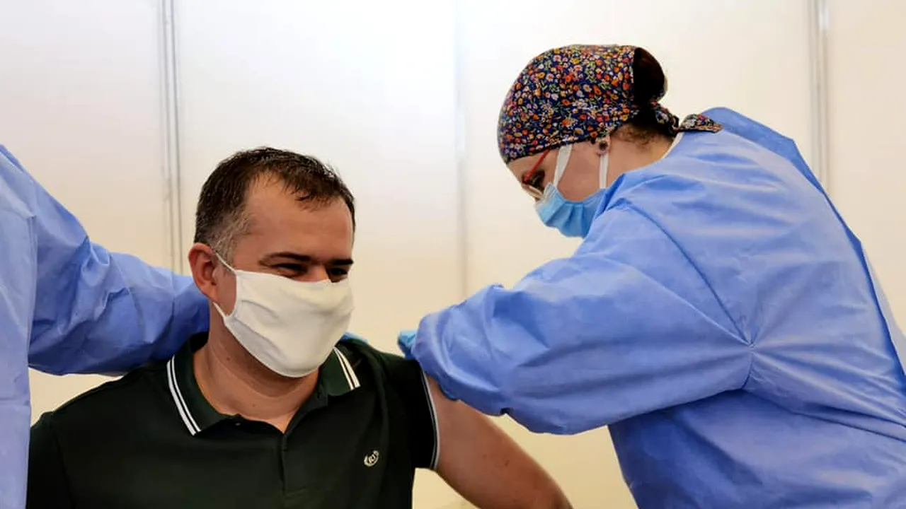 Primarul municipiului Bacău, mesaj după ce s-a imunizat cu serul suspendat de la AstraZeneca. “Nu am avut...”