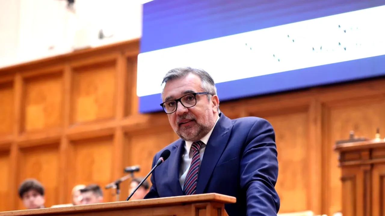 Ministrul Culturii a asistat la PROCESUL unui lider nazist, simulat de elevi în plenul Parlamentului: „Orice criminal își va afla pedeapsa meritată”