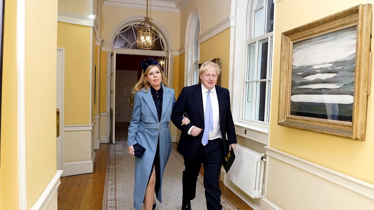 Boris Johnson se pregătește de nuntă. Mireasa, cu 23 de ani mai tânără