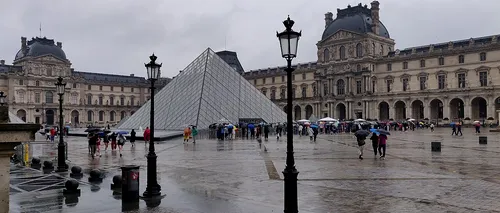 ALERTĂ la Paris: Muzeul Luvru, închis din motive de securitate! / În toată Franța este „urgență de atentat”
