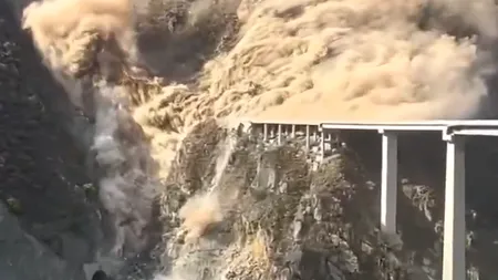 Imagini șoc din China: un pod de aproape 800 de metri s-a prăbușit, la câteva luni după inaugurare